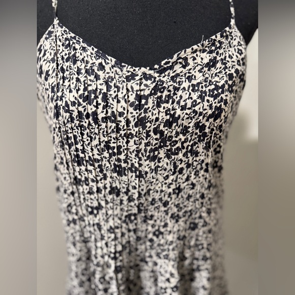 Sanctuary Black & Cream Dress  Women's Medium feminine  Bohemian romantic - Picture 2 of 8